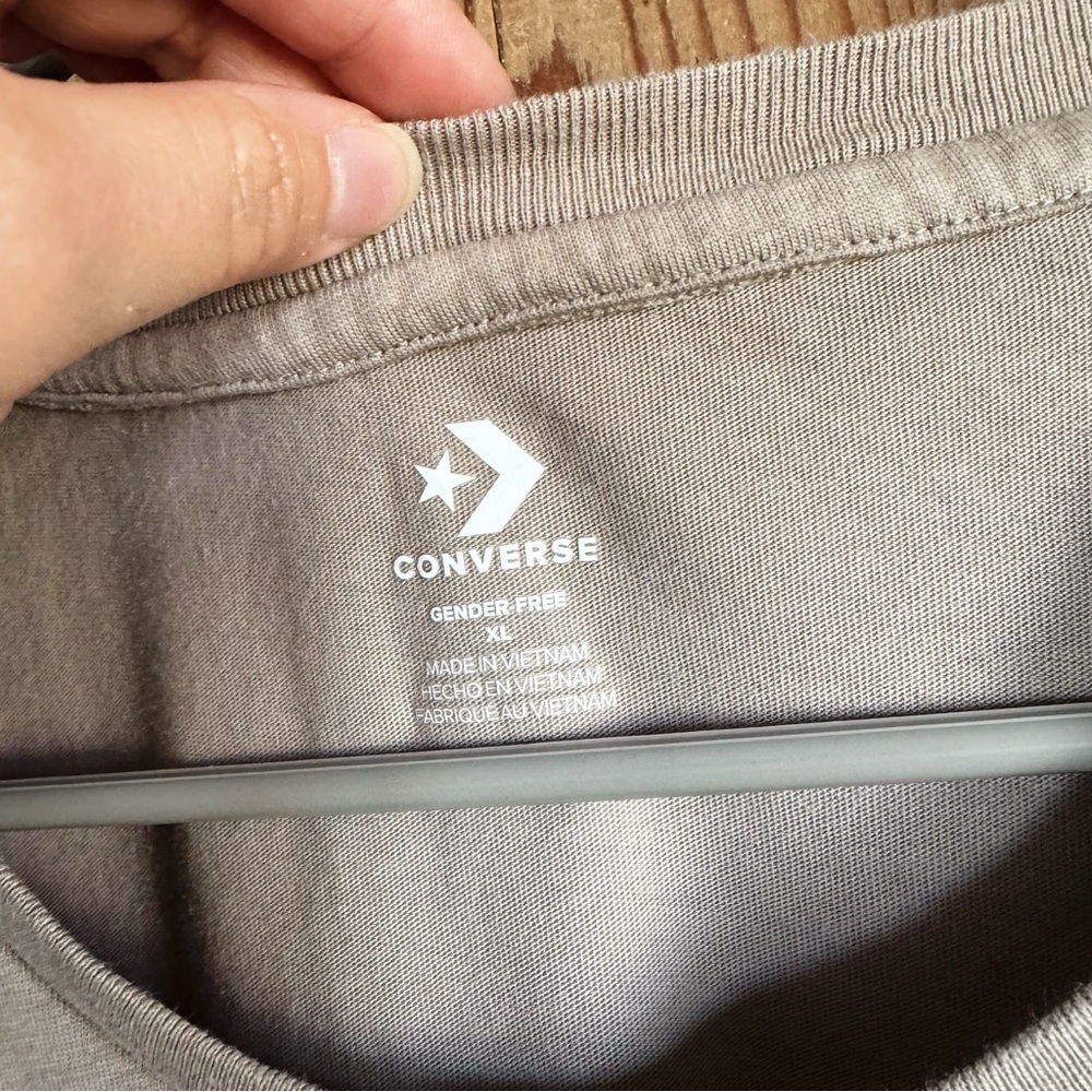 Sz XL Unisex Converse Go-To Star Chevron Debossed Cotton T-Shirt In Papyrus EUC - Picture 5 of 5